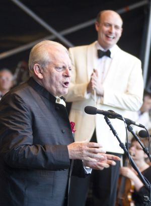 sir thomas allen 1 sm.jpg